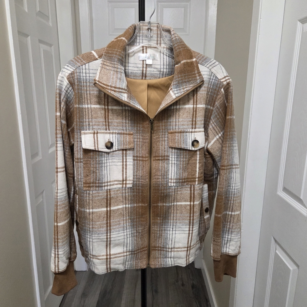 Grace & Lace Plaid Jacket Brown Cream Zip Up Shacket Cozy Fall Winter Layering - Picture 2 of 9